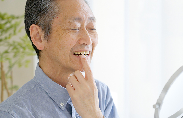 入れ歯のメリットとデメリット
