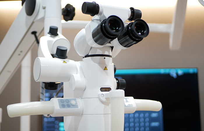 根管を拡大し歯の内部をキレイにします